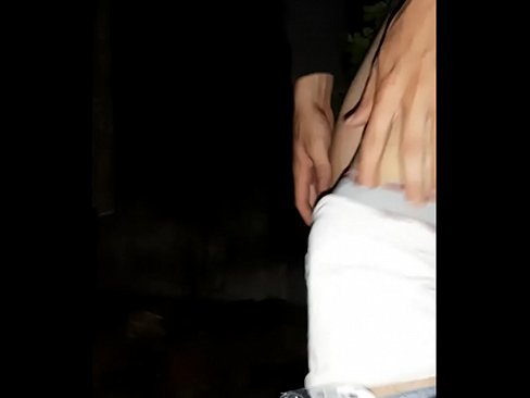 ❤️ O meu veciño saltou ao meu muro de corentena Porno en % gl.pornodil.ru %